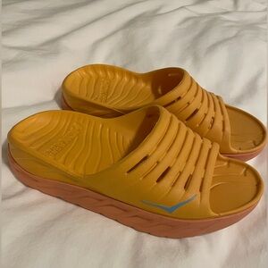HOKA One Recovery Slides NWOT